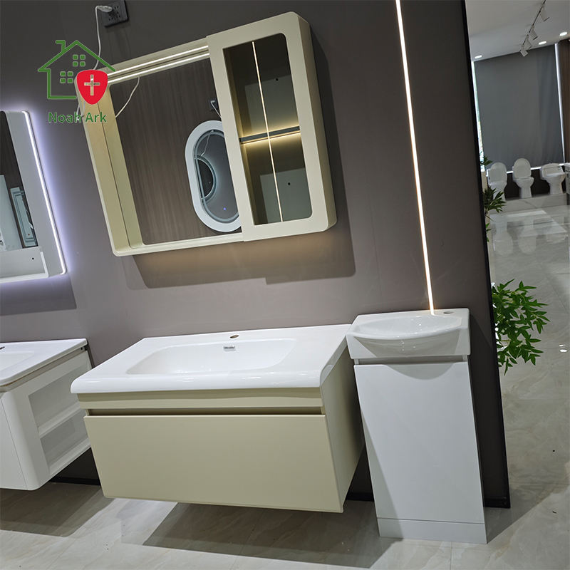 เหลืองอ่อน