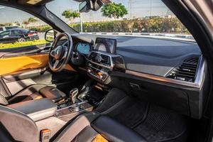 Excelente y limpio <span class=keywords><strong>BMW</strong></span> <span class=keywords><strong>X3</strong></span> Competition 2020 Modelo Año Coches de transmisión automática y listos para usar - Product Image 5