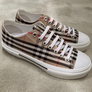 Chaussures de créateur de qualité supérieure 2025 – Chaussures de luxe originales pour hommes, baskets pour femmes, chaussures de créateur populaires de haute qualité pour hommes - Product Image 1