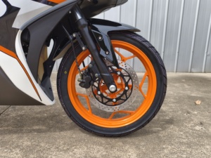 Motocyclette de course YAMASAKI modèle Mercury 125cc, couleur <span class=keywords><strong>orange</strong></span>, moto sportive, moto OEM - Product Image 3