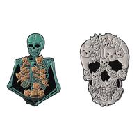 En gros, épingles en métal à l'effigie de chats de dessin animé, broches squelette de chat mignonnes, épingles en émail sur le thème des chats de la série Horreur, accessoires pour vêtements