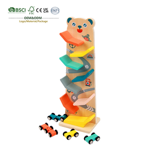 Divertido Coche de Juguete de Madera con Inercia para Niños, Modelo de Oso Pequeño - Product Image 1