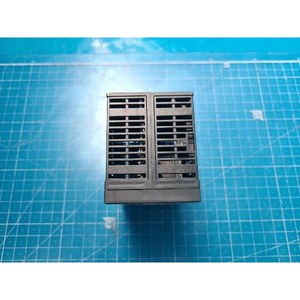 Hub de commutation Ethernet industriel Contec SH-8008(FIT)H, utilisé comme pièce détachée d'équipement semi-conducteur de génération précédente - Product Image 5