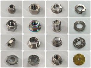 Eje y Tuerca de Rueda Trasera para Motocicleta de Titanio Grado <span class=keywords><strong>5</strong></span>, Cabeza Hexagonal Pulida, Rosca Gruesa de <span class=keywords><strong>5</strong></span>/8'', Estándar DIN/ISO - Product Image 3