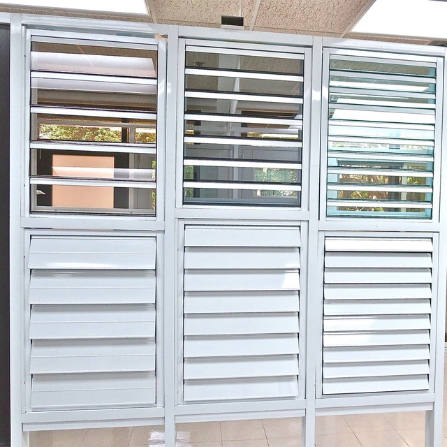 Prima Exterior Glass Louvre White Aluminum Frame Louver Frosted Air Ventilation Windows Rainproof Adjustable Shutter Door Window