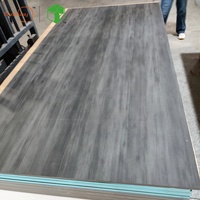 Feuilles de stratifié PVC décoratives Panneaux muraux intérieurs en PVC marbre brillant grain de bois pierre