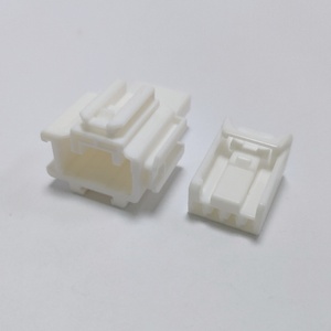 7187-8854 7186-8849 कार फ्यूज बॉक्स <span class=keywords><strong>4</strong></span>पिन इलेक्ट्रिक प्लग मूल 12 वी नायलॉन ip67 3a 20241219 - Product Image 1