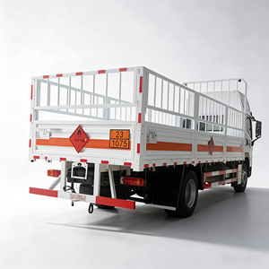 FAW <b>20</b> <b>Ton</b> Light Dry Van <b>Cargo</b> <b>Truck</b> 4x2 Fence <b>Truck</b> For Urban Express Delivery - Product Image 1
