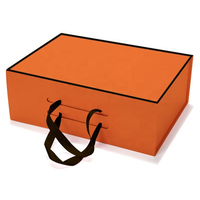Sacs en papier personnalisés Boîte à couvercle magnétique rigide avec logo personnalisé Boîte d'emballage solide Boîte cadeau de Noël magnétique de luxe de style livre