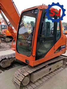 Máquina usada para operaciones en sitios de construcción, excavadora hidráulica pequeña sobre orugas Doushan DH80, en venta a bajo precio. - Product Image 5