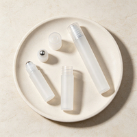 Flacon roll-on pour huiles essentielles 3ml 5ml 10ml, contenant vide en plastique dépoli transparent avec bille roulante pour parfum, avec boîte