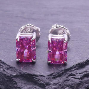 5x 7mm 1 Carat Boucles d'oreilles en moissanite rose, clous en argent plaqué or, base en carbone et silicium - Product Image 2