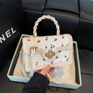 Bolso de Hombro de Moda para Mujer, Estilo 2026 Hecho de material PU. Con Decoración de Candado.2519 - Product Image 5