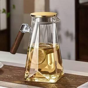 Hervidor de agua con forma de estrella de tres puntas, hervidor de agua fría de madera de nogal, hervidor de agua fría y hervida para el hogar de vidrio de borosilicato alto - Product Image 5