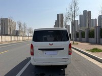 Fourgonnette d'occasion Wuling Rongguang V 1.2L Euro V Standard Gauche, Modèle 2018, Économique et Pratique pour le Transport de Marchandises Familiales – Marchés Asiatiques et Africains