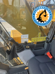 Excavatrice d'occasion en bon état CAT320GC CAT320D 320GC 321 323 324 325 326 329 pelleteuse de machines de construction d'occasion à vendre - Product Image 2