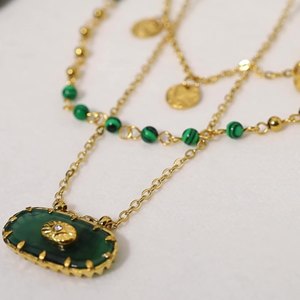 Collier en acier inoxydable plaqué or 18 carats avec pendentif multi-rond de style simple pour cadeau femme - Product Image 2