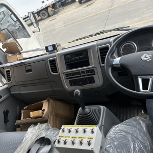 Camion de transport de poussins d'un jour SINOTRUK HOWO 4,2 m professionnel avec système de température et de ventilation constantes - Product Image 5