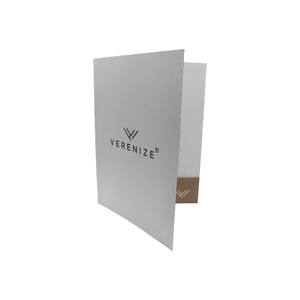 Carpeta de Papel Ecológica, Elegante, Reciclada, Blanca y Minimalista con Ranura para Tarjetas para Reuniones de Oficina Sostenibles - Product Image 2