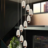 Suspension d'escalier moderne en aluminium clair et rond Lustre en cristal E26 avec installation suspendue