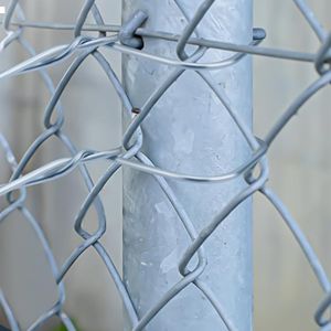 Cravate de clôture tendeur de fil de fer galvanisé en forme de T, utilisée pour fixer la clôture de chaîne de ferme de jardin - Product Image 4