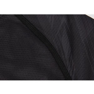 कस्टम उच्च गुणवत्ता वाले पॉलिएस्टर सबलिमिनेशन डिजाइन स्पोर्ट्सवियर त्वरित शुष्क सांस लेने योग्य पुरुष जिम आउटडोर फिटनेस के लिए टी शर्ट चलाते हैं। - Product Image 5