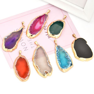 उच्च गुणवत्ता वाले उत्पादों फैशनेबल गहने <span class=keywords><strong>Agate</strong></span> स्लाइस लटकन कस्टम ज्वलंत रंग सोने रिम सुलेमानी लटकन - Product Image 4