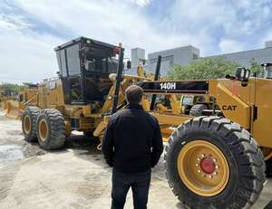 Niveleuse Caterpillar 140H d'occasion à prix réduit, moteur 138 kW, PLC et boîte de vitesses, <span class=keywords><strong>vitesse</strong></span> maximale de 44 km/h, modèle 2022 - Product Image 1