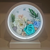 Groothandel handgemaakte eeuwigdurende geconserveerde bloemenlamp in cadeauverpakking voor terug naar school, afstuderen, Thanksgiving & Kerstmis