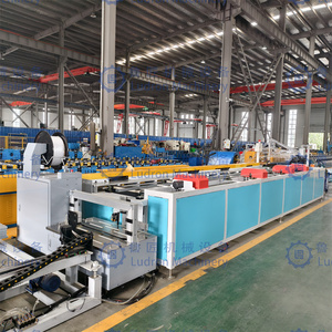 Hoge Snelheid Automatische <span class=keywords><strong>C</strong></span> Purlin Rolvormmachine <span class=keywords><strong>C</strong></span> Kanaal Rolvormmachine Voor Constructie - Product Image 5