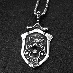 Yunnique – pendentif bouclier en acier inoxydable pour hommes, collier tête de loup Viking, bijoux cadeau - Product Image 3