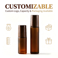 Flacon roll-on en verre ambré givré avec bouchon en bois pour huile essentielle, parfum, conteneur portable rechargeable à bille roulante 5ml 10ml