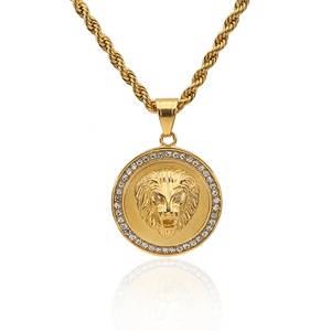 Grande testa di <span class=keywords><strong>leone</strong></span> fresca 18K placcato oro pendente da uomo alla moda <span class=keywords><strong>collana</strong></span> in acciaio inossidabile <span class=keywords><strong>con</strong></span> catena a serpente - Product Image 1