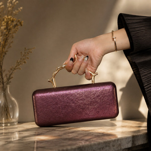 Stylish Solid Color PU Leather Clutch Bag For Evening Party Custom logo top handle handbags Wholesale women's clutch bags Bulk - Product Image 4