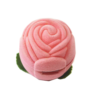 Boîte cadeau de mariage en velours floqué rose pour une seule bague - Product Image 5