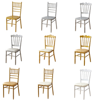 Chaises en bambou de tube en acier épaissi de conception moderne pour des villas extérieures d'événements d'hôtels restaurants d'écoles