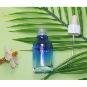 Décoration personnalisée Flacons compte-gouttes en verre de 30ml bleu dégradé pour soins de la peau pour sérum vitaminé et huile d'essence - Product Image 2