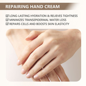 Crema de Manos Humectante e Iluminadora con Niacinamida Personalizada de Fábrica para Reparar las Manos y Prevenir la Sequedad y las Grietas - Product Image 3