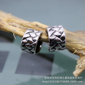 yunnique Geometric Stud Earrings Tibetan <b>Silver</b> Men Women Fashion Jewelry Box Pattern Earrings 316 Stainless Steel - Product Image 4