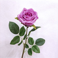 Roses artificielles réalistes en soie et plastique, 62 cm, décoration moderne pour la maison, pour Noël, Halloween, rentrée scolaire