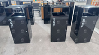 Poubelle extérieure en métal à 2 compartiments, personnalisée en usine, avec cendrier central intégré, poubelle de tri, bac à déchets extérieur