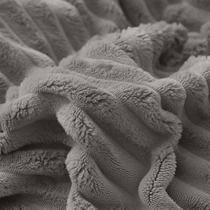 <b>Comforter</b> <b>Set</b> King Size Piece Quilted Bedding <b>Set</b> High-Density Anti-Wear for Hotel Guesthouse Procurement - Product Image 3