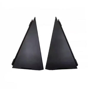 838302L000 Modanatura del Montante Esterno della Porta Posteriore per <span class=keywords><strong>Hyundai</strong></span> I30 2007 <span class=keywords><strong>2008</strong></span> 2009 2010 2011 2012 - Product Image 1