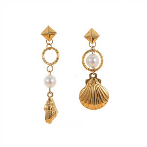 Pendientes Colgantes de Moda en Acero Inoxidable 316L con Baño de Oro PVD de 14k y 18k, Diseño Asimétrico de Concha y Perla, Joyería para Mujer - Product Image 3