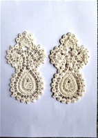 Série d'appliques florales en crochet perlées et à sequins, patchs de fleurs et de feuilles robustes en perles et strass pour robes de mariée et de soirée