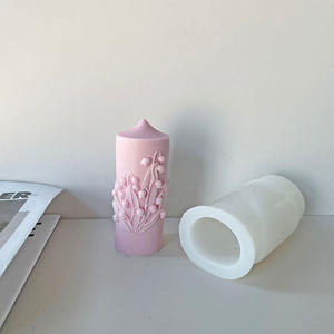 Early Riser sculpté cylindrique bougie parfumée Silicone moule en relief fleur <span class=keywords><strong>colonne</strong></span> bougie Silicone moule bougie décorative - Product Image 3