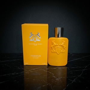 Pour Perseus 2024 Floral Fruité Boisé 2ml Spray Rose Frais Épicé <span class=keywords><strong>Parfum</strong></span> Liquide - Product Image 1