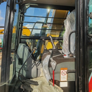 Excavadora SANY SY75-10 Usada del 2022, 7.5 Toneladas, 0-2000 Horas, Bomba Hidráulica Original Isuzu, Motor/Engranaje, Certificación CE, Precio Bajo en Venta - Product Image 6