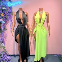Robe longue moulante sexy pour soirée et club, couleur unie, avec lacets, jupe taille basse, col halter en V, et décolleté plongeant