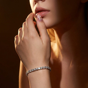 Pulsera de tenis de moissanita VVS1 GRA de corte redondo de 3 mm, superventas, de plata de ley 925 chapada en oro, joyería clásica unisex - Product Image 4